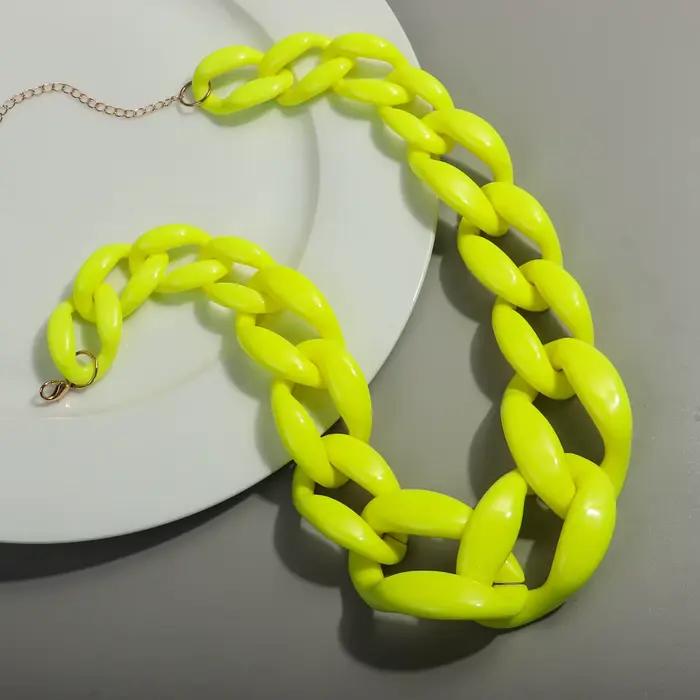 FishSheep-Collier Chunky Jaune en Acrylique pour Femme, Grand Ras du Cou en Résine, Bijoux Unisexe,