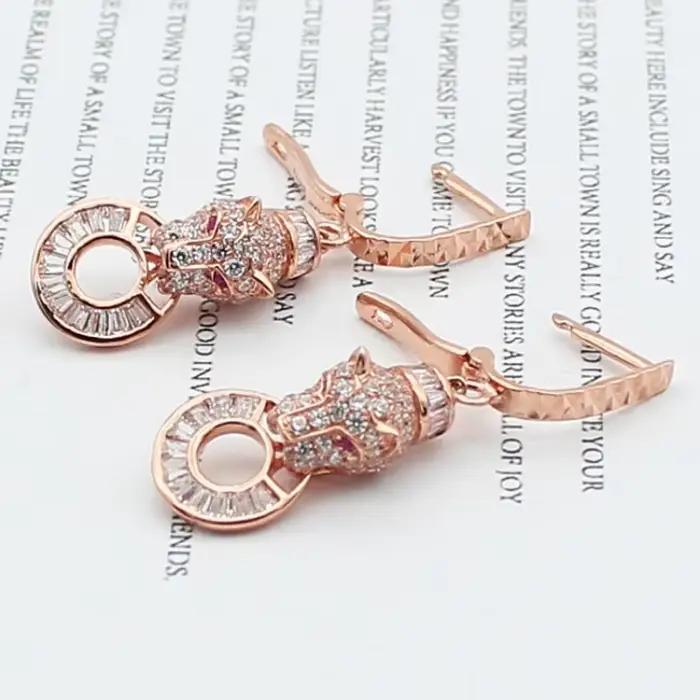 Boucles d'oreilles léopard en or violet plaqué or rose 14 carats avec zirconium et cristal pour femmes occasions spéciales mariage banquets