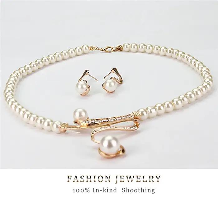 Ensemble de bijoux perles élégants pour femmes, collier en biscuits perlé, boucles d'oreilles pour sorties et mariages, nouveau style, 3 pièces par ensemble