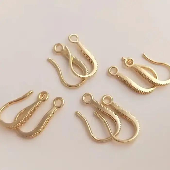 Accessoires de boucles d'oreilles couleur or 14K