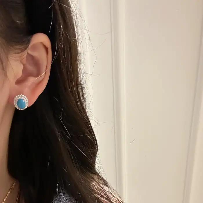 Collier ovale en argent 925 serti de zirconium et pendentif turquoise pour femmes occasions spéciales elegance sophistiquée bijoux fins torsades exquises