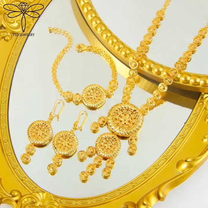 Ensemble de bijoux de mariée marocaine de luxe
