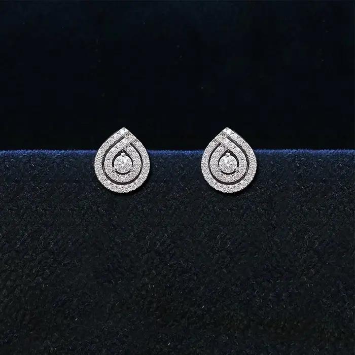 Huitan – boucles d'oreilles fantaisie en zircone cubique pour femmes, Design délicat, bijoux d'oreil