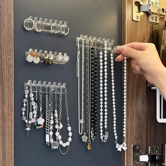 Présentoir mural anti-emmêlement pour bijoux à suspendre sur porte d'armoire à miroir élégant pour rangement de colliers bracelets et clous d'oreille