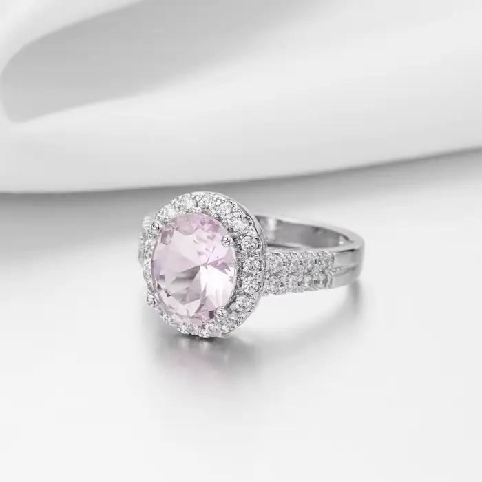 Bagues de fiançailles romantiques incrustées de diamants roses en argent sterling 925 pour femmes occasions spéciales anniversaires浪漫风格订婚戒指镶嵌玫瑰色锆石,适合女性特别场合佩戴,包括生日等。此描述旨在激发购买欲望,并通过HTML格式呈现产品的特点和益处,同时遵循严格的指导方针,确保内容的真实性与吸引力。