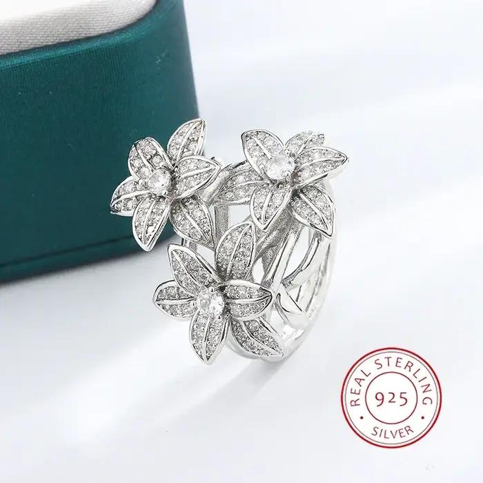 Nouvelle bague à grande fleur 2026