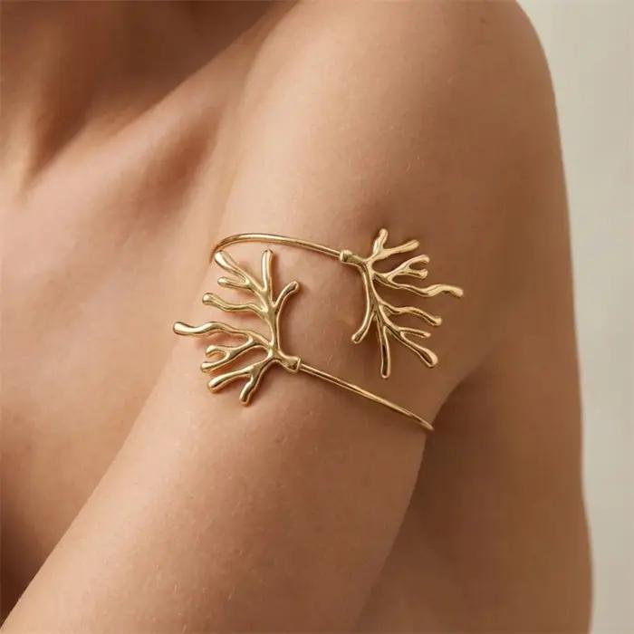 Bracelet de manchette en métal plaqué or avec motifs de plantes et coquillages pour homme et femme, style bohème estival pour plage et occasions spéciales