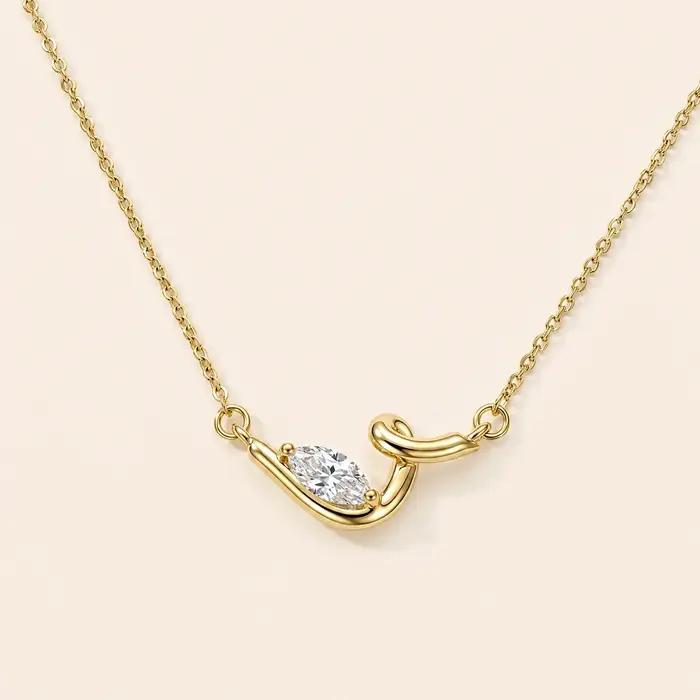 Moonmory – collier avec pendentif en laiton et zircon scintillant 5A