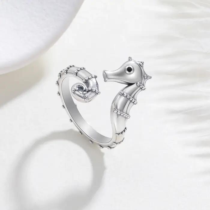 Bague ouverte en argent sterling 925 motif hippocampe réglable pour femmes bijou animal marin élégant pour occasions spéciales cadeau