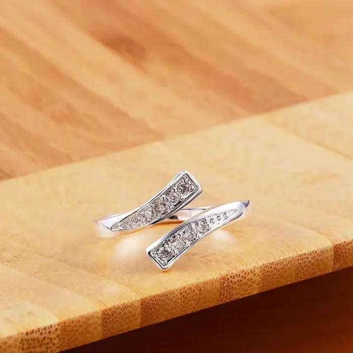 Bague de luxe en or 18 carats avec zircon pour femmes