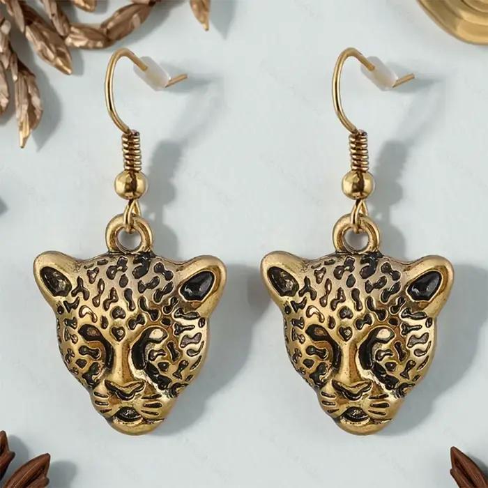 Boucles d'oreilles léopard mignonnes avec pendentif, bijoux tendance européens en 3D, couleur or ant