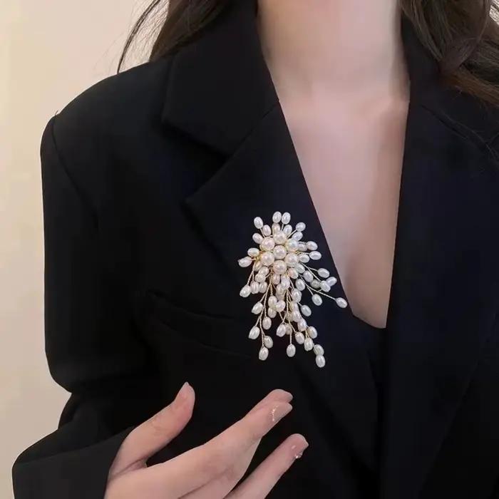 Broche de perles d'imitation tissées à la mode, accessoire pour réunions d'affaires et fêtes, bijoux de mariage élégants, nouveau