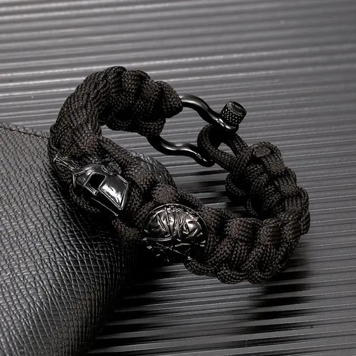 Bracelet de survie en fer à cheval style guerrier spartiate casque viking paracorde design créatif pour homme occasions spéciales et aventures