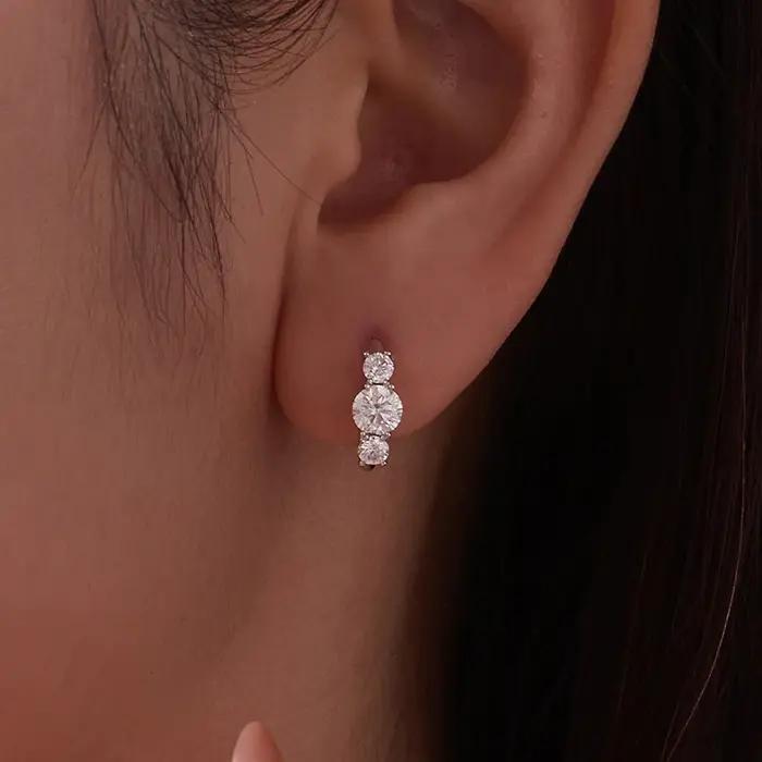 Boucles d'oreilles BAMOER en moissanite plaquées en argent sterling 925 pour femmes occasions spéciales anniversaire fiançailles soirée mariage