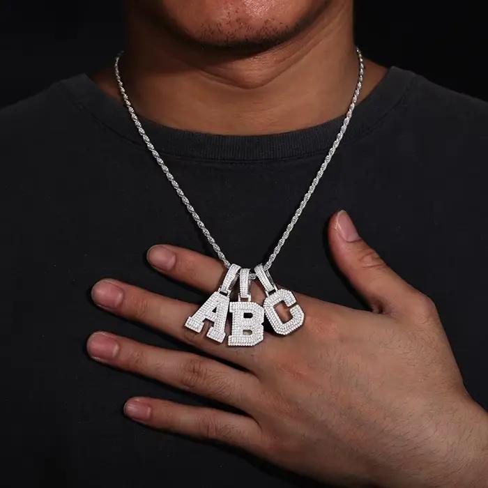 Moissanite A-Z Lettre Bijoux Collier Femmes Iced Out Prong Pendentif Personnalisé Charms Ared Super Star Hip Hop Punk