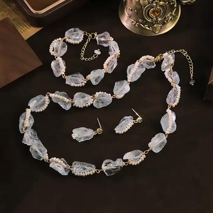 Parure de bijoux en perles d'eau douce naturelles et aigue-marine pour femme, idéale pour le quotidien, les banquets, les vacances à la plage, un cadeau délicat.