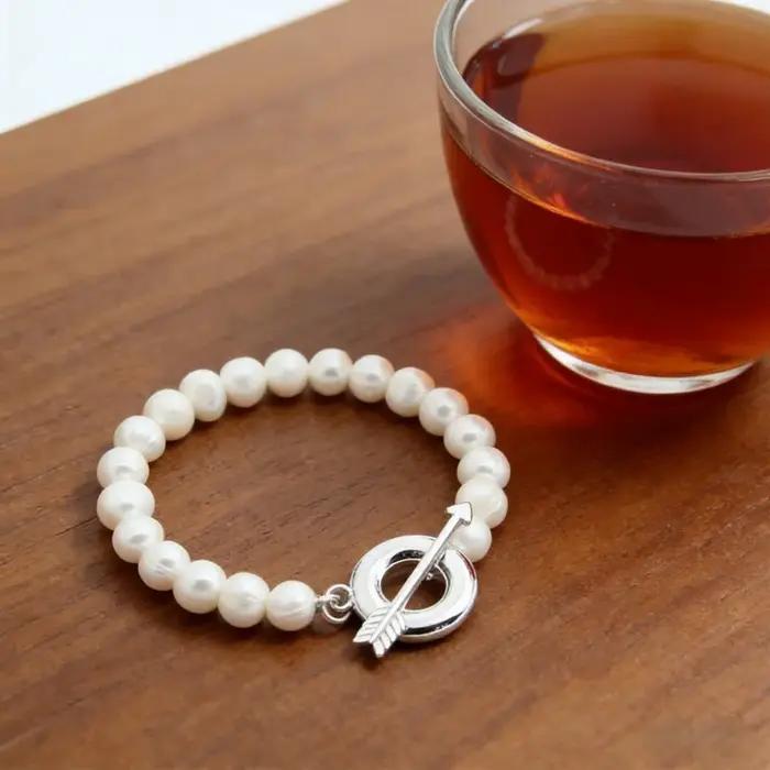 Bracelets en argent Sterling 925 pour femmes et filles avec perles naturelles élégants pour occasions spéciales comme le mariage, l'anniversaire et la Saint-Valentin
