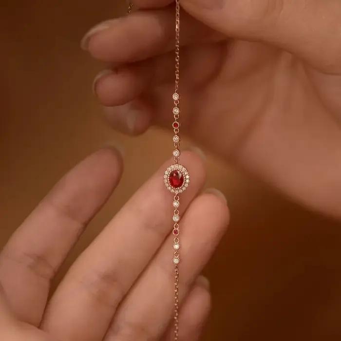 Bracelets romantiques en rubis pour femmes, bijoux de luxe légers et tendance, incrustés de diamants