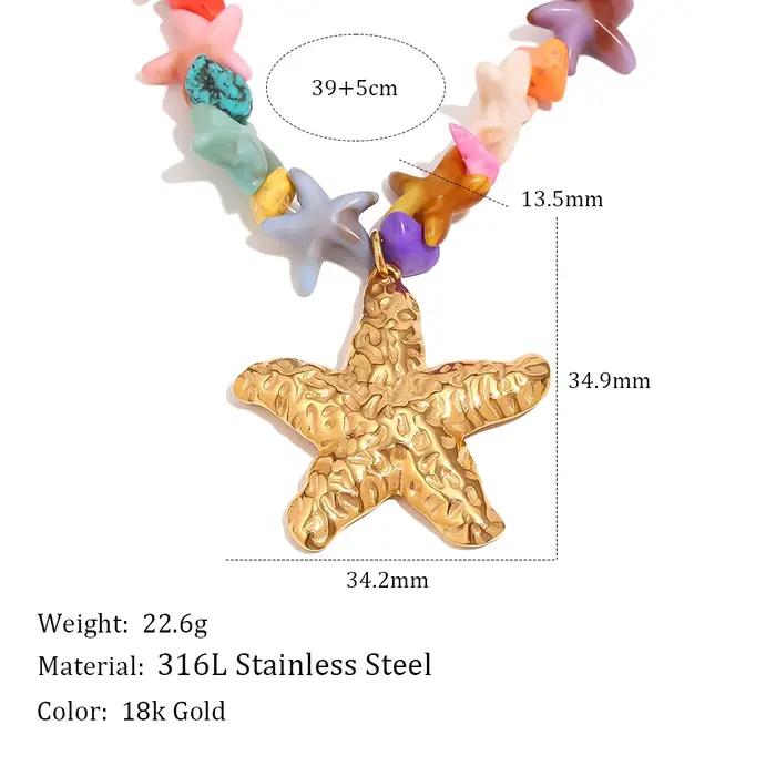 Colliers pendentifs E.B.belle en forme d'écrevisse et d'étoile de mer