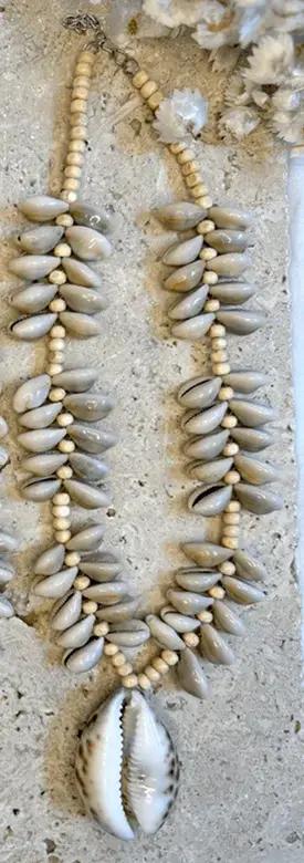 Collier tissé en coquillage bohème pour femmes, accessoires de mode, accessoires de déclaration, chaîne pendentif faite à la main, bijoux à breloques 2025