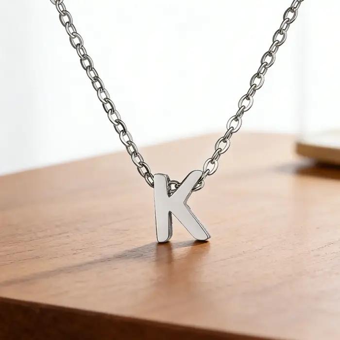 Collier avec nom initial A-Z 26 lettres