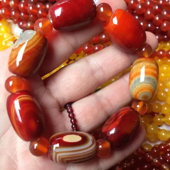 Bracelet élastique à rayures ovales perlées rouge fait main pour hommes et femmes occasions quotidiennes et spéciales