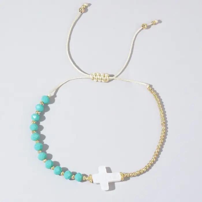 Bracelet réglable avec pendentif croix Boho