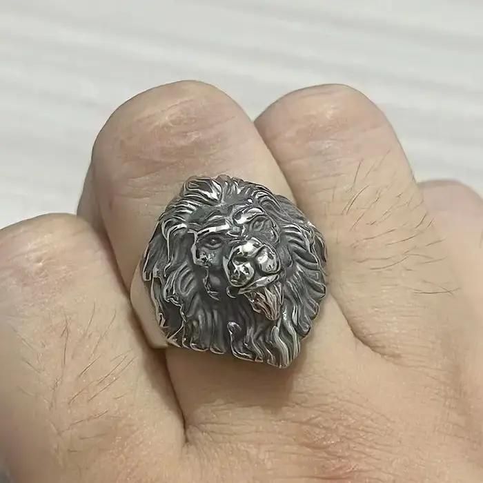 Bague lion punk rétro européenne et américaine