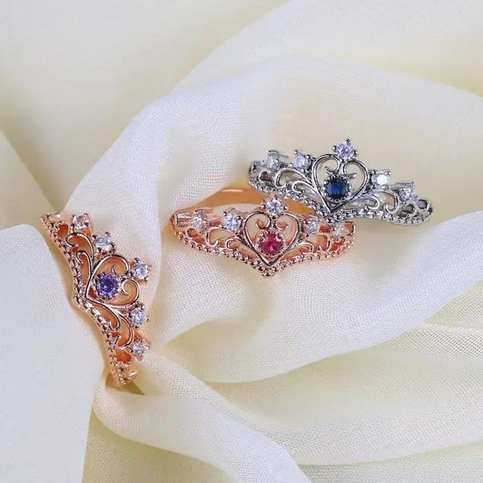 Bagues délicates en forme de couronne de princesse pour adolescentes et femmes, bijoux de luxe en cristal Moissanite, bague de conte de fées Vintage, bijoux de noël KBR212