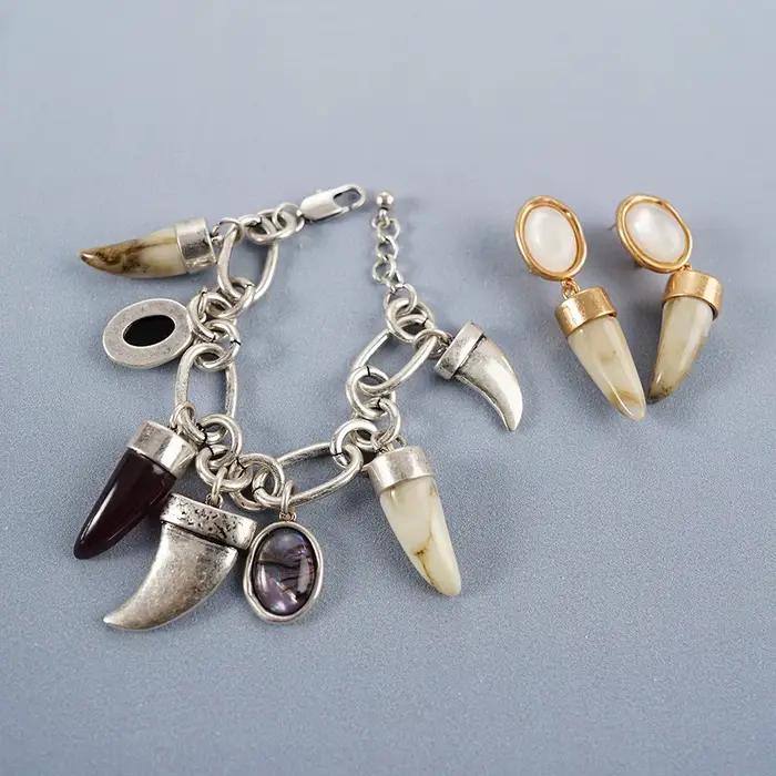 Ensemble de bijoux pour femmes, Bracelet et boucles d'oreilles en forme de bullhorn, bijoux animaux à la mode, artisanat robuste, breloque personnalisée, fête quotidienne