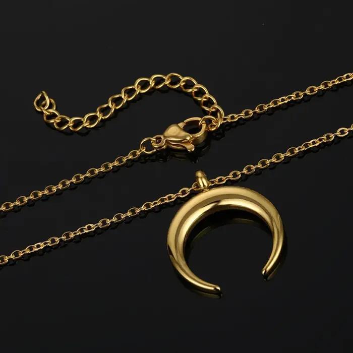 Collier croissant de lune en acier inoxydable pour femme