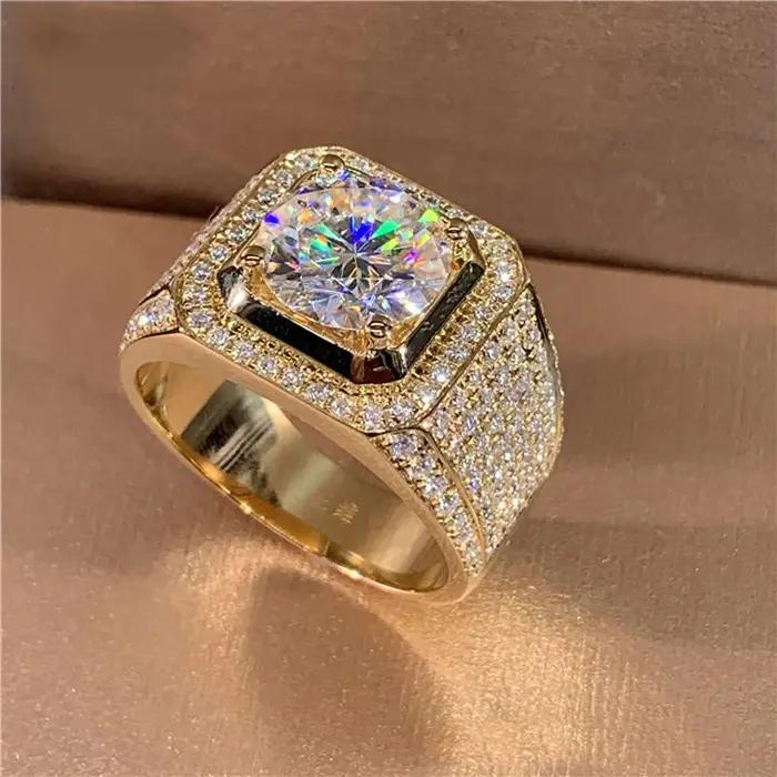 Bague ronde en pierre de Zircon blanc brillant