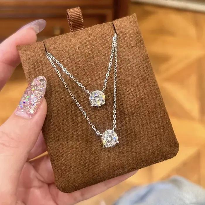 Collier en argent sterling 925 avec pendentif moissanite pour femmes styles modernes et élégants pour occasions spéciales