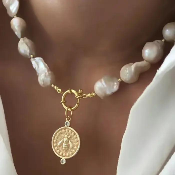 Collier de Perles Baroques de Haute Qualité