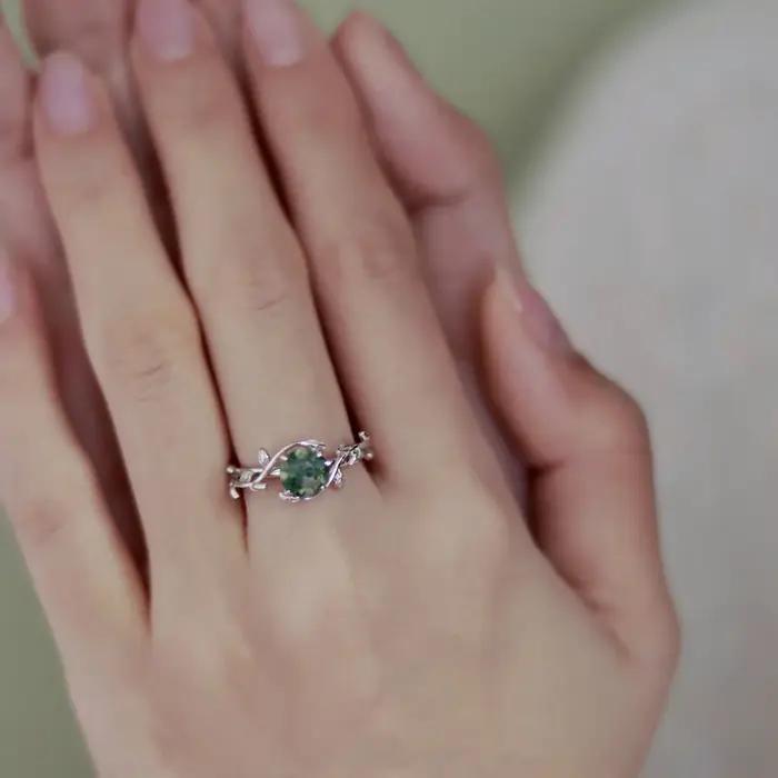 Bague musgo vert en argent 925 avec pierre d'agate d'herbe d'eau