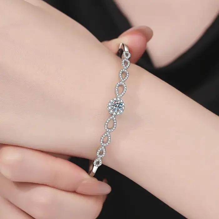 Bracelet continu en forme de goutte d'eau pour femmes