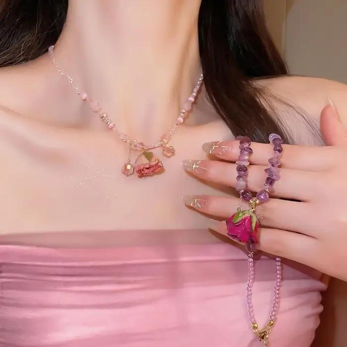 Collier de perles de fleurs de rose en cristal Eternal Beauty