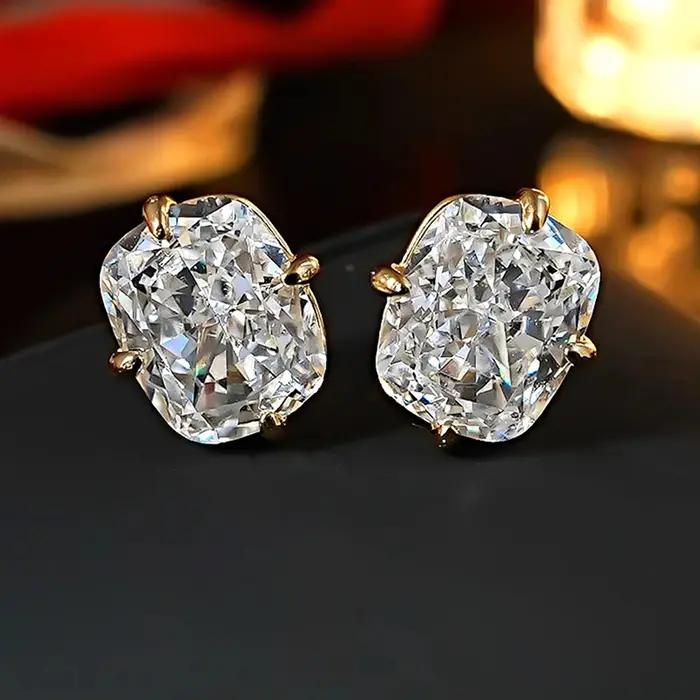 Huitan femmes boucles d'oreilles couleur or incrusté grand blanc CZ Style Simple fête accessoires quotidiens mode polyvalent bijoux de mariage
