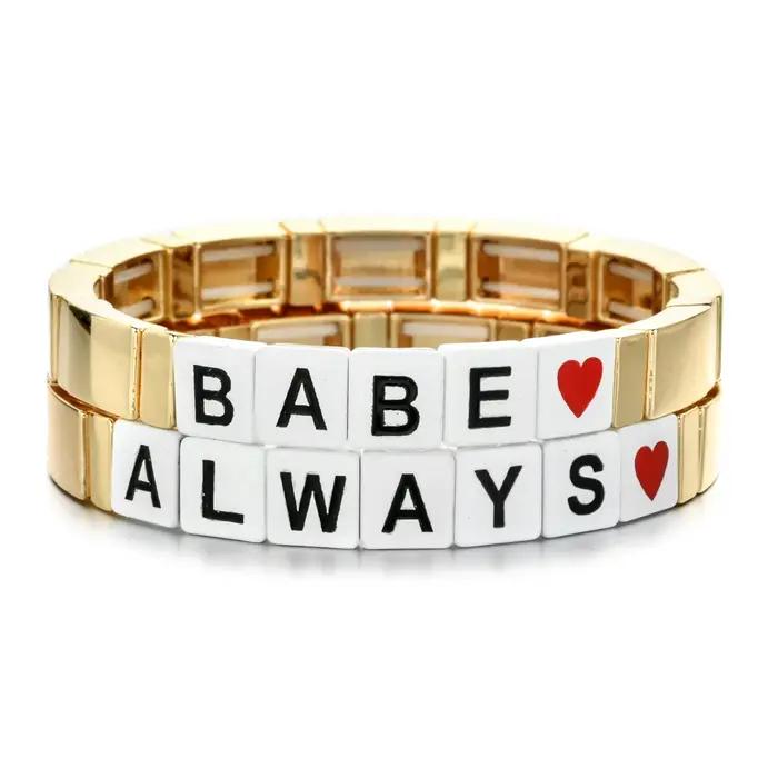 Bracelet à carreaux personnalisé pour femme