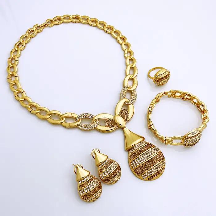 Parures de bijoux élégantes pour femmes de Dubaï