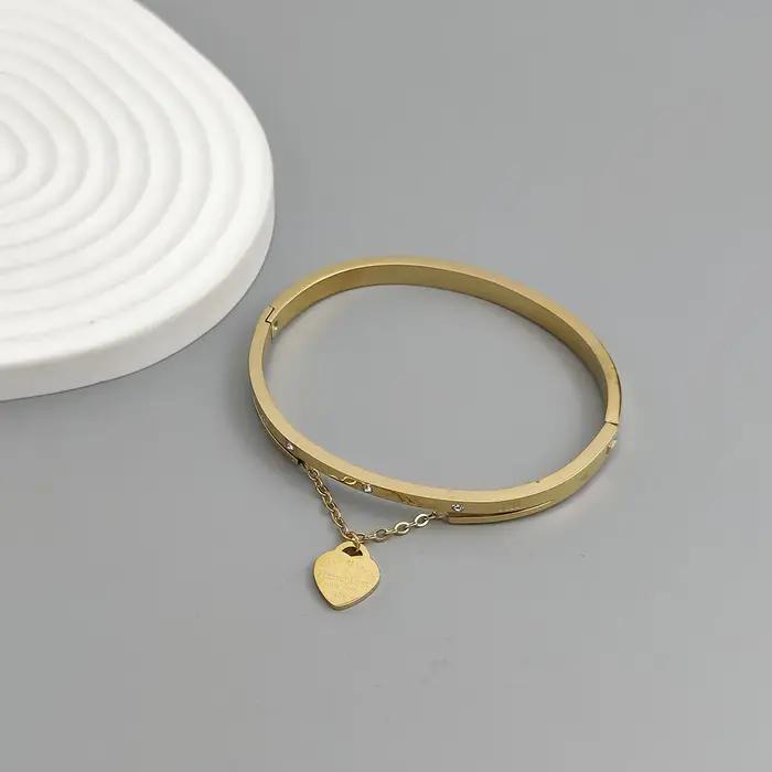 Bracelets et Joncs Classiques en Acier Inoxydable Couleur Or
