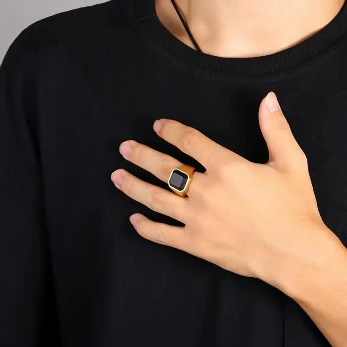VQYSKO 2025 bague créative Unique en acier inoxydable, Simple et à la mode, bague polyvalente sertie de diamants carrés de 13MM