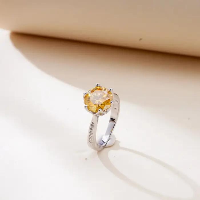 Bague Moissanite Jaune Or 925 Sterling Silver Unique pour Fêtes et Cadeaux d'Anniversaire