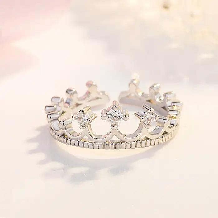 Bague couronne en argent 925 sertie de zirconium pour femmes et filles, ajustable, idéale pour les soirées de gala et les occasions spéciales