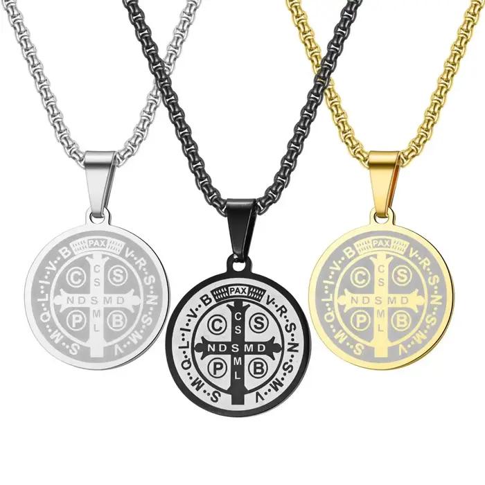 Collier pendentif Saint benoît pour femmes et hommes
