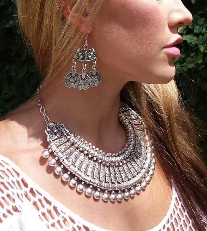 Collier ras du cou ethnique traditionnel gitane Afghan pour femmes