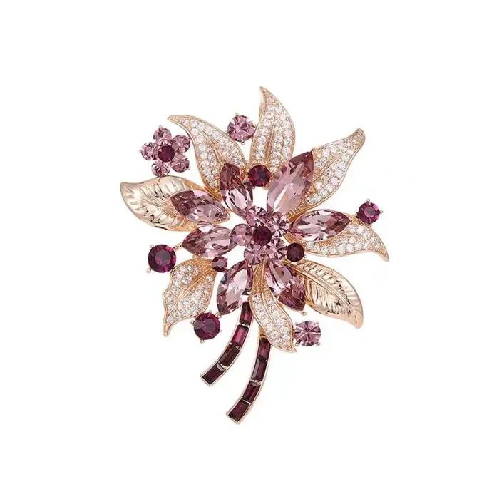 Broche de fleur incrustée de strass de luxe à la mode