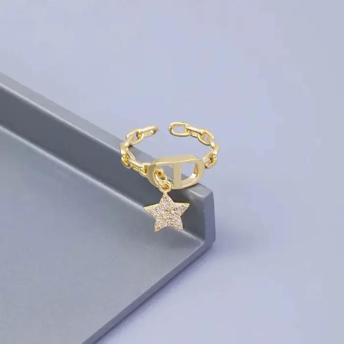 Bague en pierre ajustable Lush Glam design étoile diamant lettre CD élégante pour femme pour les occasions spéciales et le quotidien