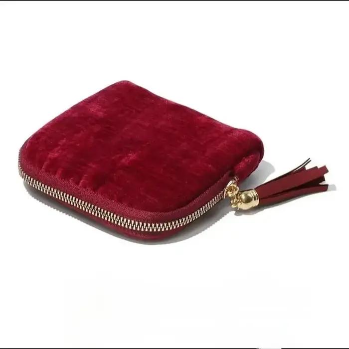 Pochette à bijoux en velours doux, plusieurs compartiments intérieurs, fermeture éclair à pompon lisse, organisateur portable pour femmes, voyages d'affaires