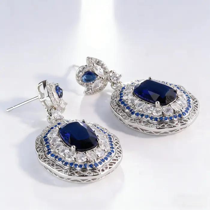 Boucles d'oreilles de luxe en saphir bleu